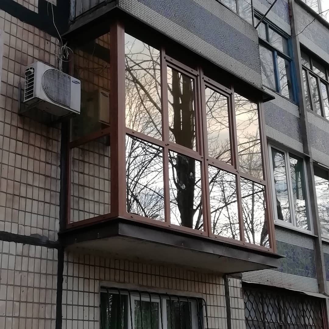 Стулки заскленого балкона: перевірка ходу та притиску, Кривий Ріг